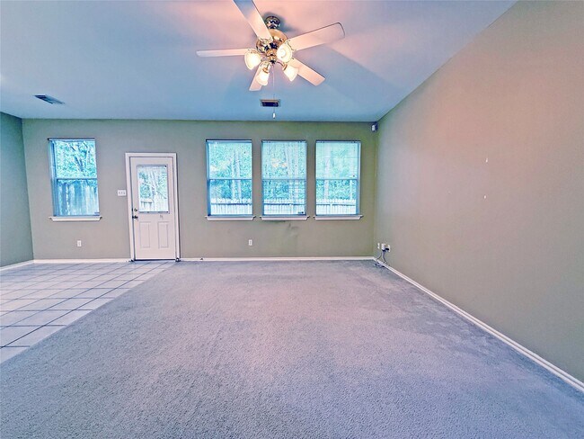 Building Photo - 63 Ledgestone Pl