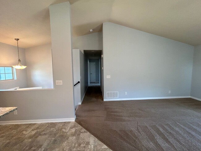 Building Photo - Newly Build Home for Rent!