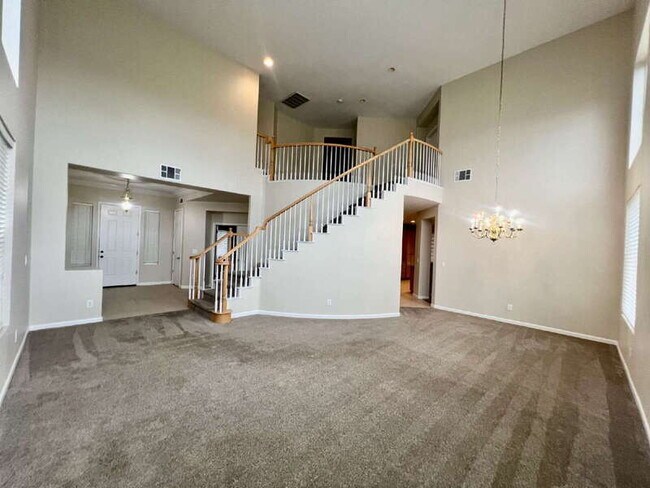 Building Photo - 116 Burgundy Ct