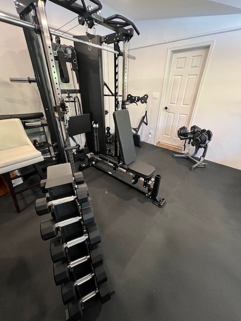 Building Photo - 9415 Mesa Terrace