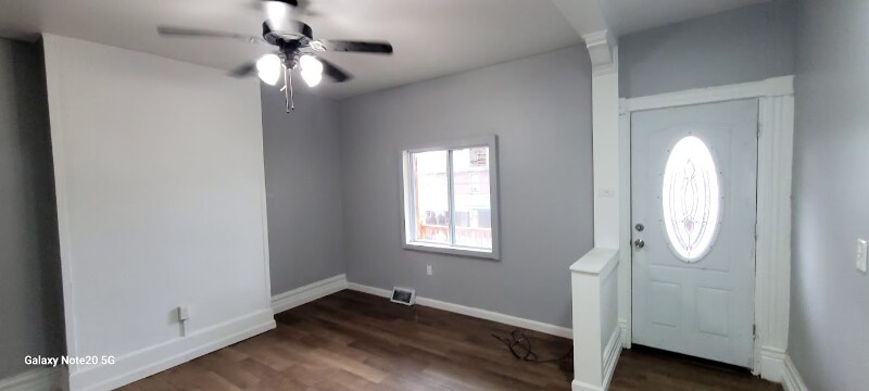 Building Photo - 1030 Montier St