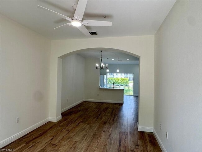 Building Photo - 3255 Tamara Dr