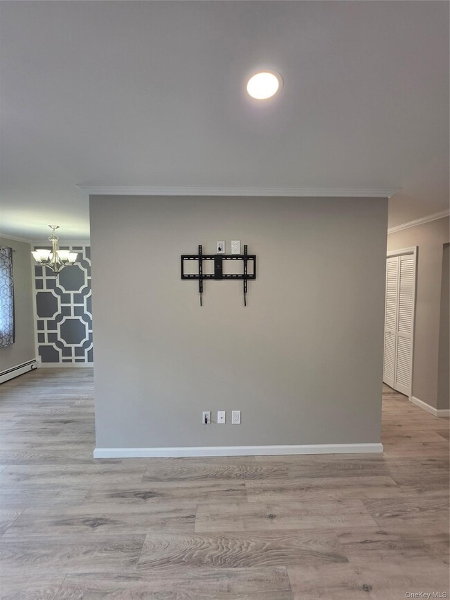 Building Photo - 2104 Cherry Hill Dr