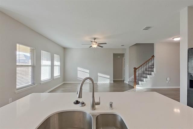 Building Photo - 1348 Renoir Dr