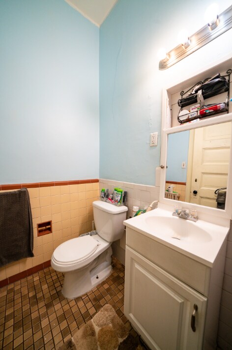 Building Photo - 52 Fenway