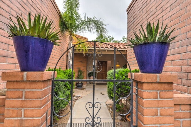 Building Photo - San Ignacio Vistas - Green Valley (Age Restricted community, at least one person must be 55 or ol...