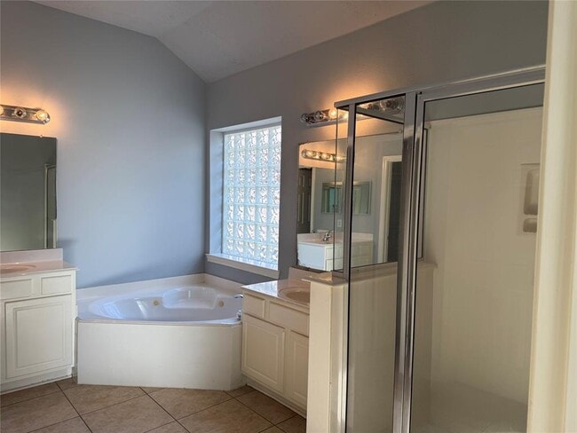 Building Photo - 7307 Slippery Elm Ln