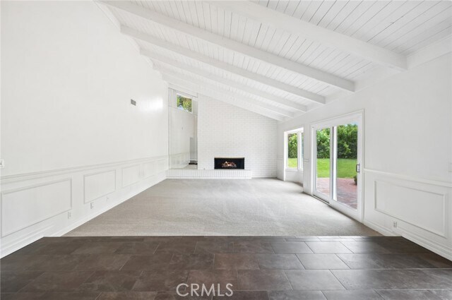 Building Photo - 17 Pinehurst Ln
