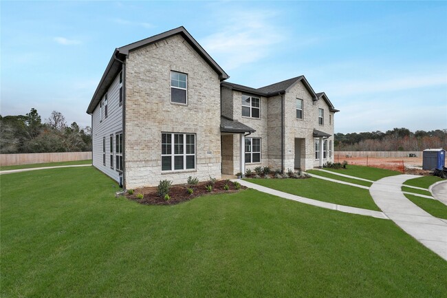 Building Photo - 11910 Amber Oak Wy