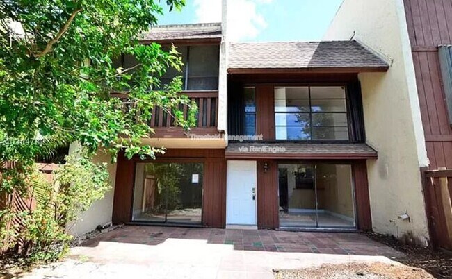 Building Photo - 6724 SW 114th Pl