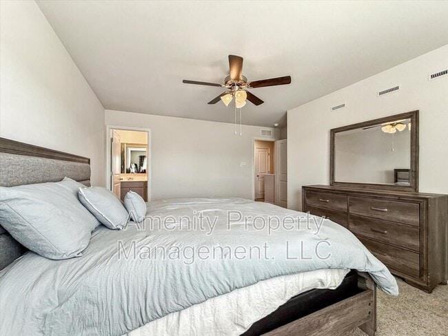 Building Photo - 1529 Stanford Ln