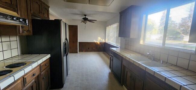 Building Photo - 8118002/37