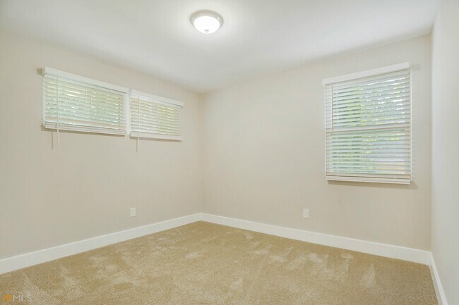 Building Photo - 2597 Dale Creek Dr NW