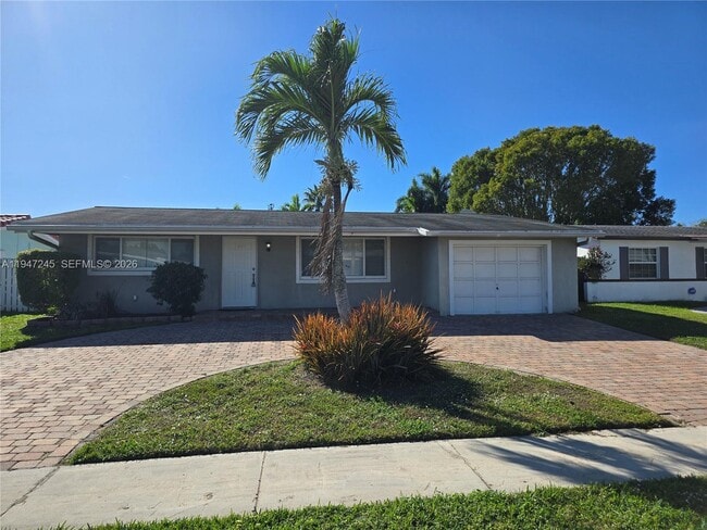 Building Photo - 9110 NW 24th Pl