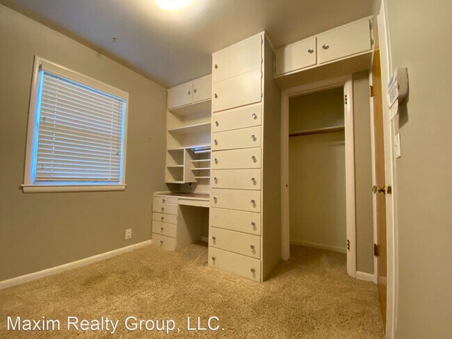 Building Photo - 3 br, 1 bath House - 6306 Decatur Street