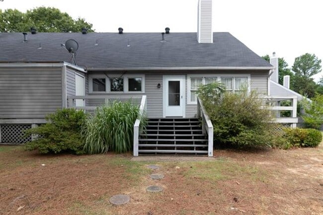 Building Photo - QUESTIONS PLEASE CONTACT LANCE GARNER 501-...
