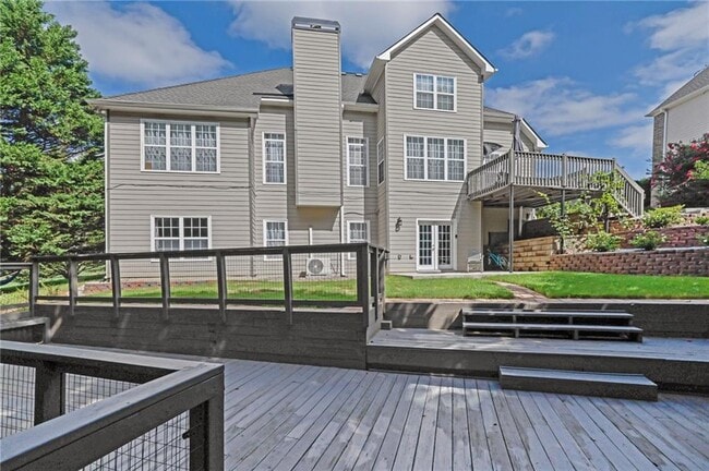 Building Photo - 520 Ruby Forest Pkwy