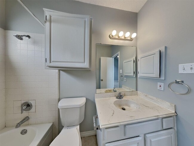 Building Photo - 3 BR/2BA | Renovated Single Family Home | 2-Car Garage |Private backyard