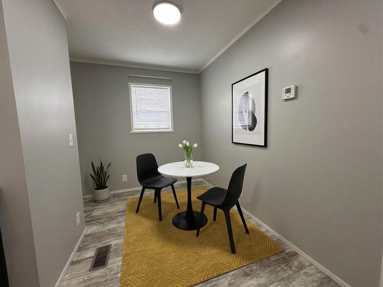 Building Photo - 11827 Cascade Cir