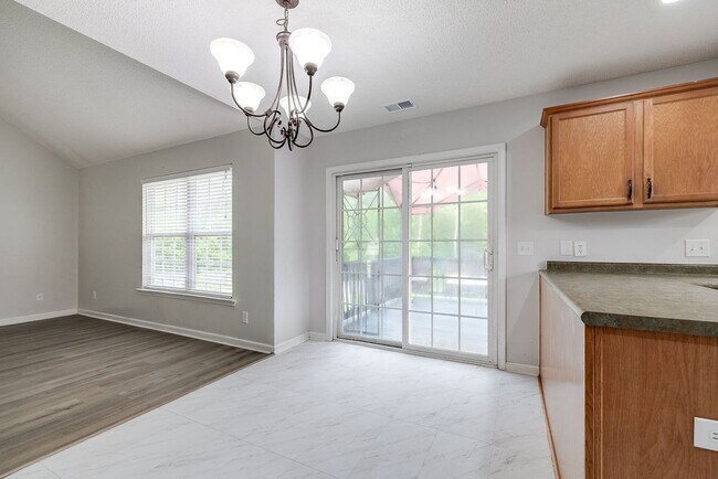 Building Photo - Spacious Home with Shop in Rincon!  No HOA!