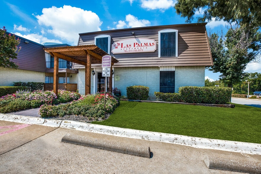 Las Palmas Office Exterior - Las Palmas