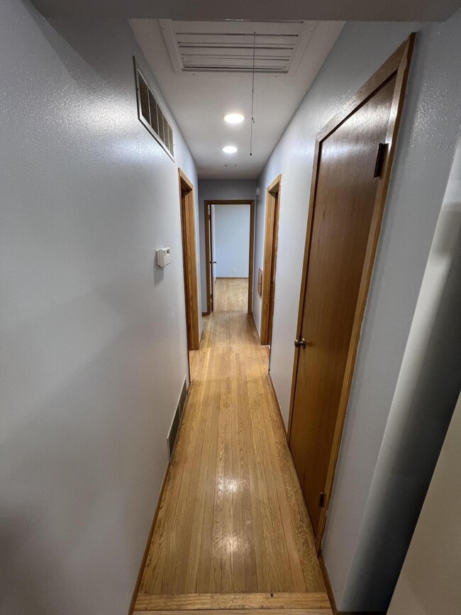 Building Photo - 6174 S 38th St