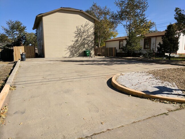 Building Photo - Kearney Street Apts.