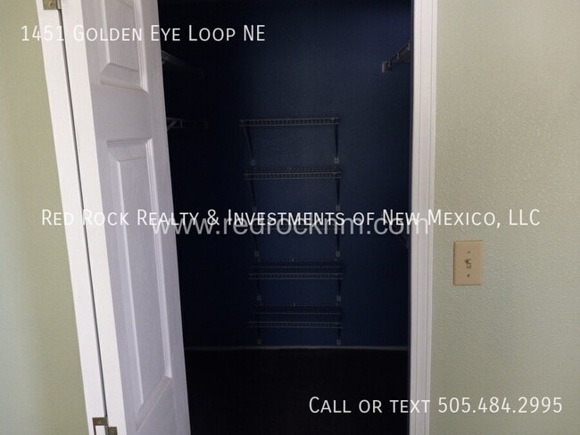 Building Photo - 1451 Golden Eye Loop NE