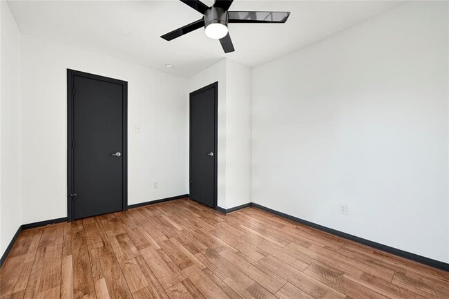Building Photo - 4960 Milwee St