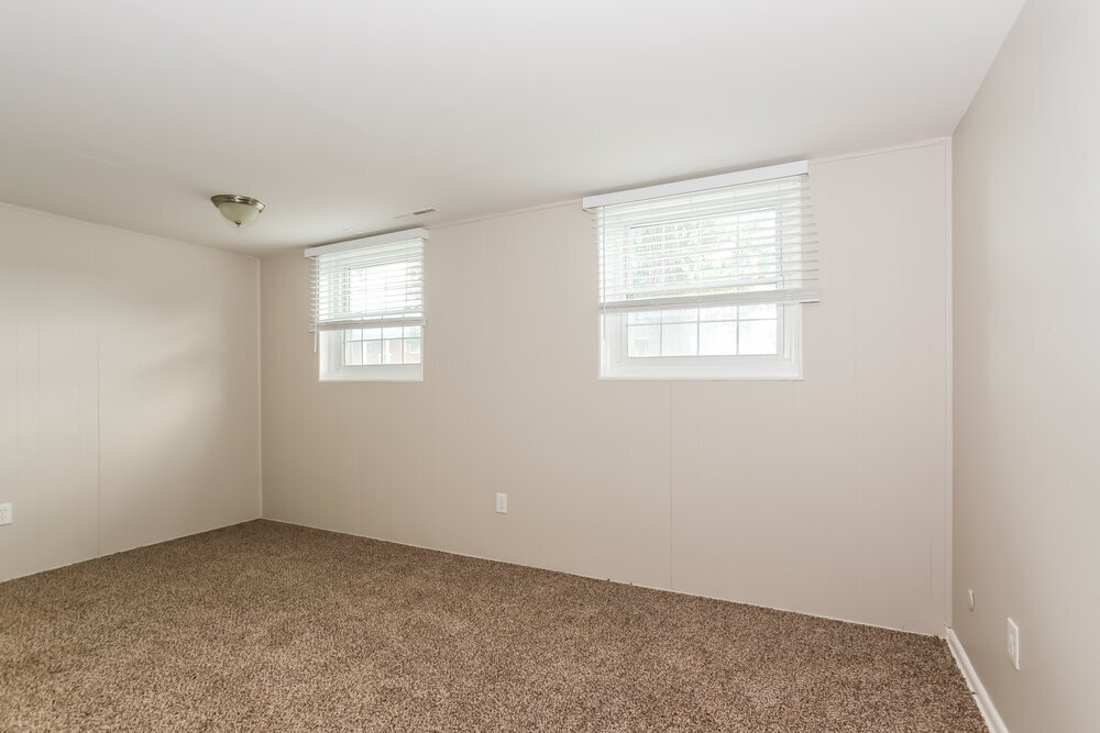 Building Photo - 6544 Portsmouth Dr