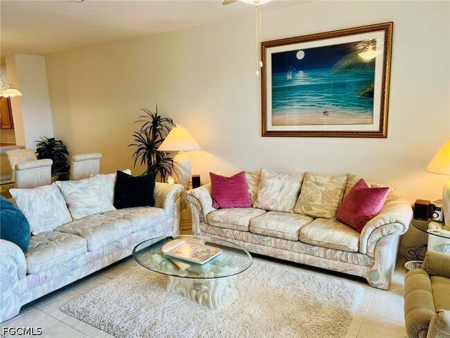 Building Photo - 20061 Sanibel View Cir