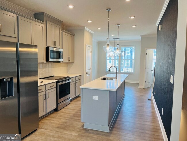 Building Photo - 2638 Creekside Dr NW