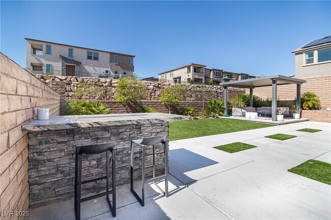 Building Photo - 10967 White Alder Pl
