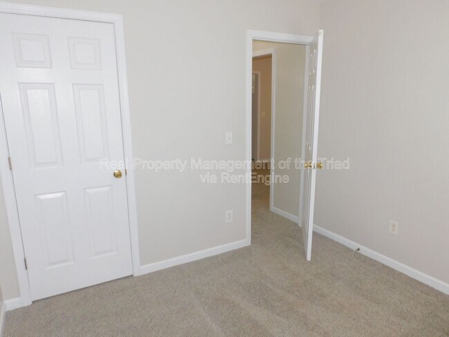 Building Photo - 3211 North O.Henry Boulevard