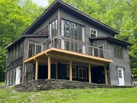 Building Photo - 4-Bedroom 3-Bath House in Quechee