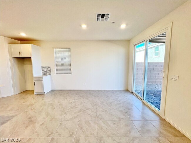 Building Photo - 3732 Frattina Ave