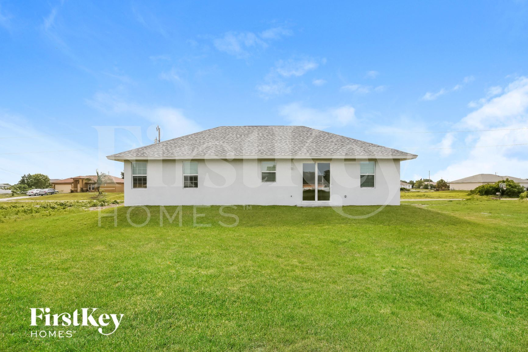 Building Photo - 562 Pachman Cir