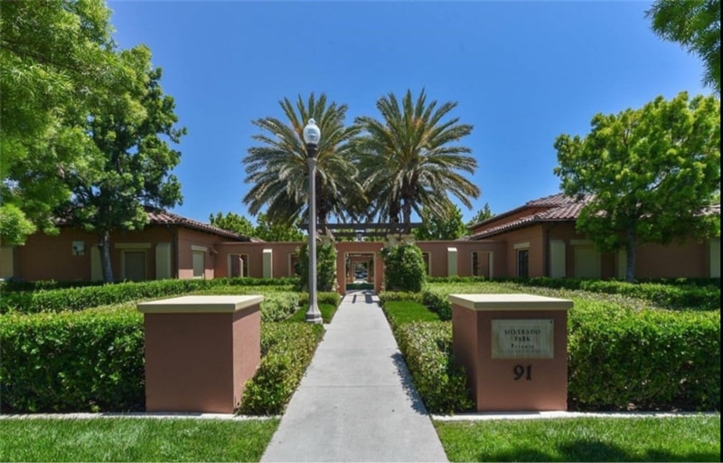 Building Photo - 61 Pathway