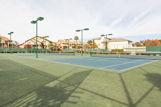 Building Photo - Sports Village - 2 Br + Play Loft, 2 Bath