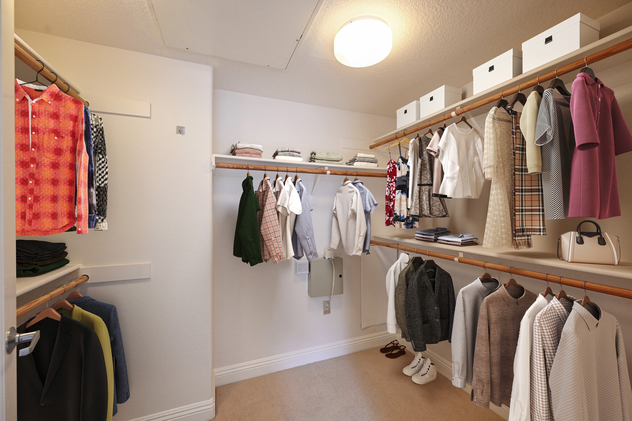 Building Photo - 5831 Seawalk Dr