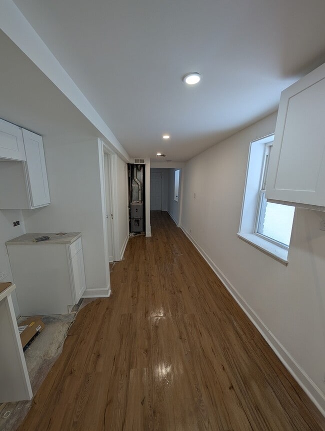 Building Photo - 3823 N Whipple St