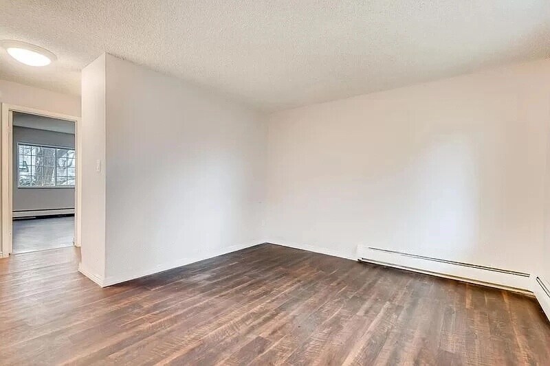 Building Photo - 5875 E Iliff Ave