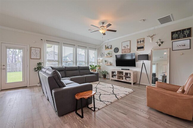 Building Photo - 16886 Ramsay Cascades Dr