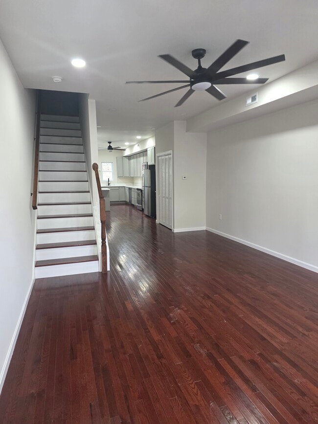 Building Photo - 1511 E Lafayette Ave