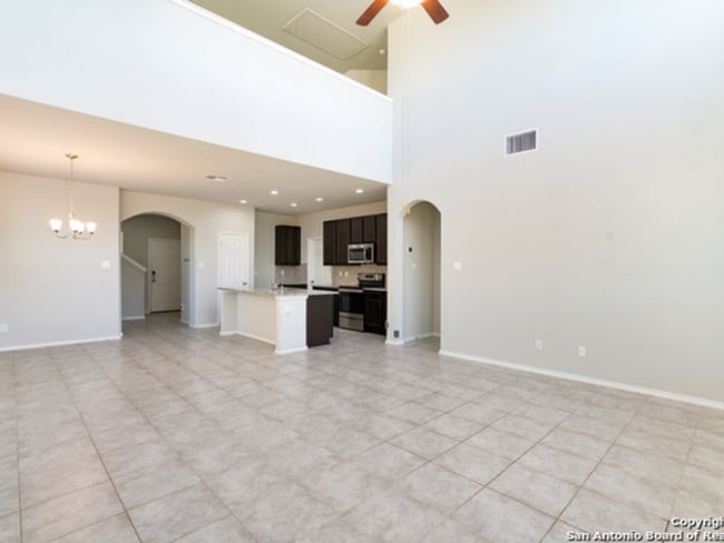 Building Photo - Charming 3-Bedroom Home in Northeast San Antonio