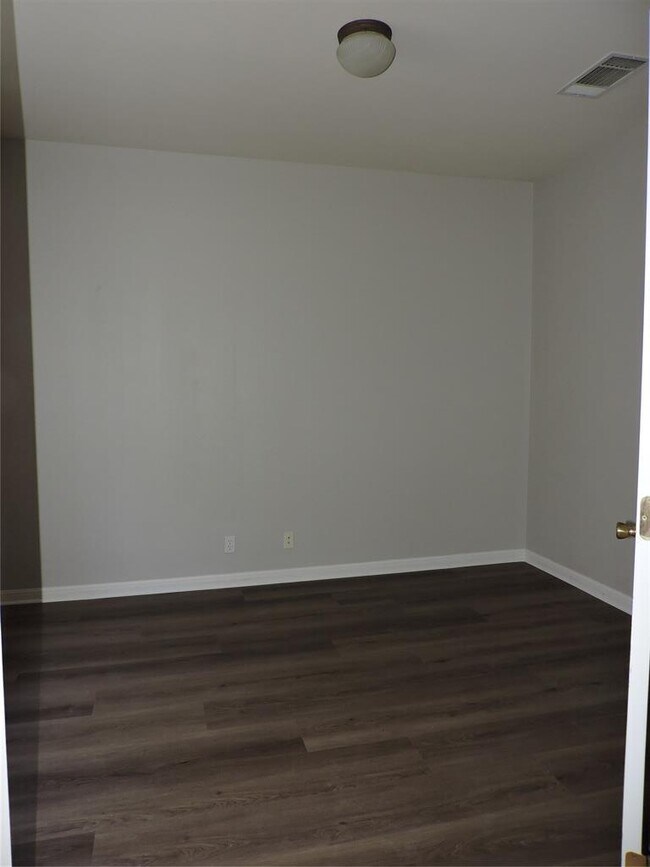 Building Photo - 8322 Campeche Bay Pl