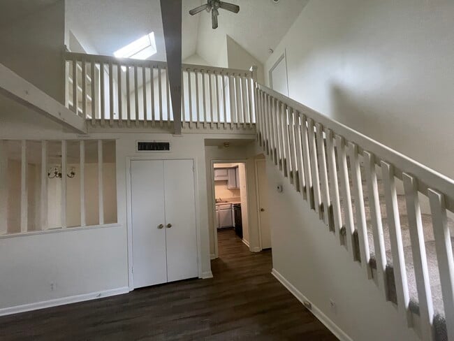 Building Photo - 1424 Bell Trace Dr