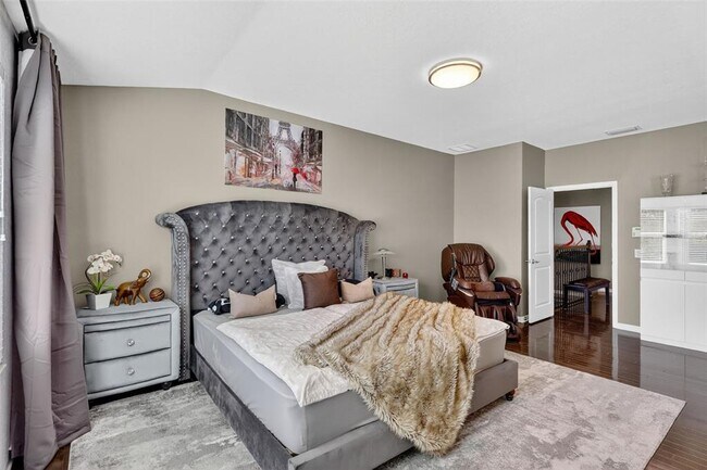 Building Photo - 4999 Oarsman Ct