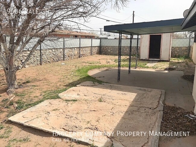 Building Photo - Northeast El Paso 3 bed