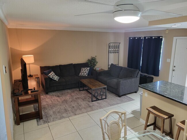 Primary Photo - 2871 N Ocean Blvd